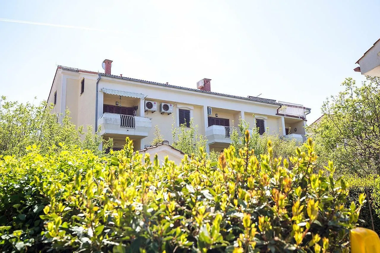 Apartments Bo Malinska Croatia
